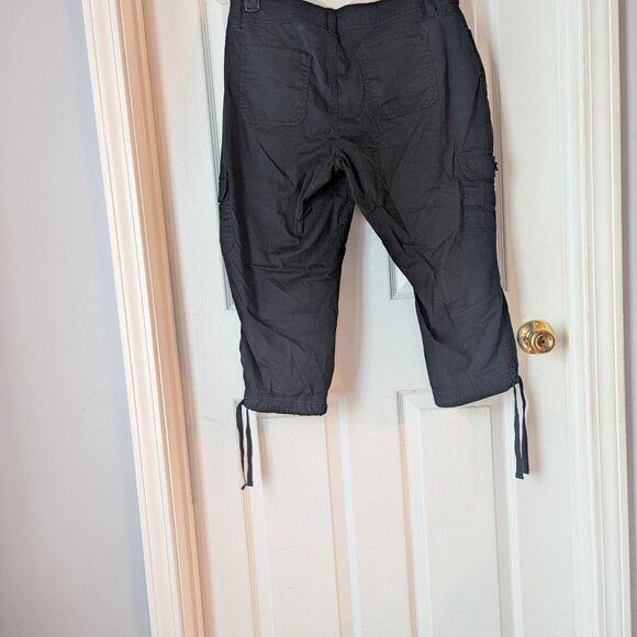 NWOT cargo crop pants - 12 - Picture 5 of 6